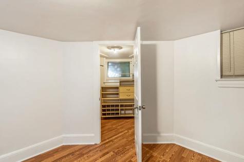 26 Carlton Avenue Jersey City NJ 07307