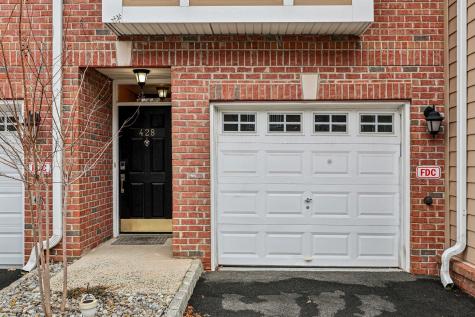 428 Newburgh Court West New York NJ 07093