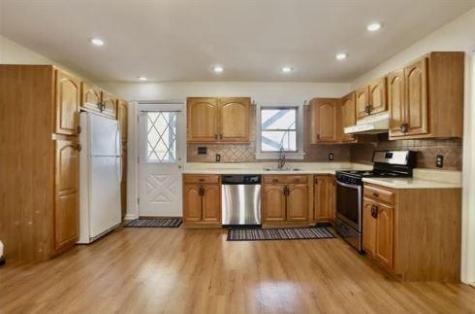 136 Essex Street Jersey City NJ 07302