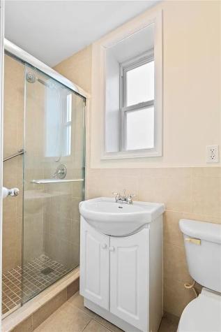 103 Westover Place West New York NJ 07093