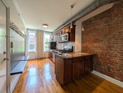 208 6th Street Jersey City NJ 07302
