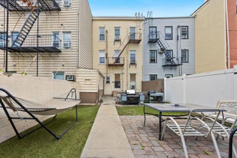 3805 Palisade Avenue Union City NJ 07087