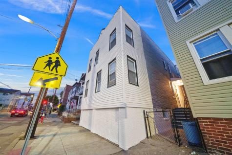 160 Garfield Avenue Jersey City NJ 07305