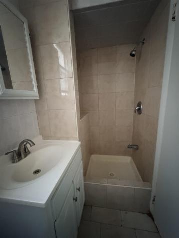 365 Broadway Bayonne NJ 07002-0000