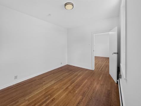 352 Avenue C Bayonne NJ 07002