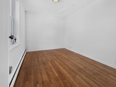 352 Avenue C Bayonne NJ 07002