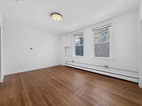 352 Avenue C Bayonne NJ 07002