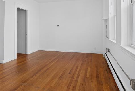 352 Avenue C Bayonne NJ 07002