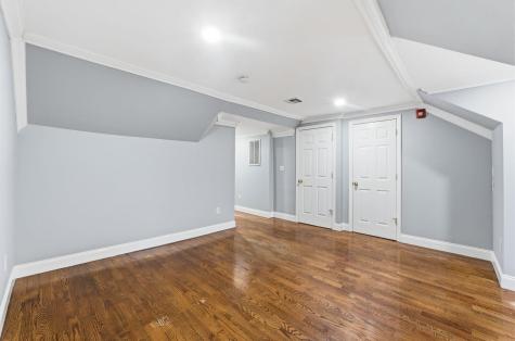 168 New York Avenue Jersey City NJ 07307