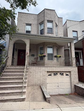 110 Hauxhurst Avenue Weehawken NJ 07086