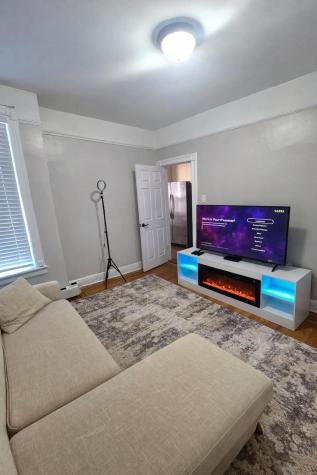 391 Woodlawn Avenue Jersey City NJ 07305