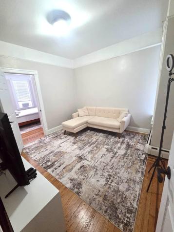 391 Woodlawn Avenue Jersey City NJ 07305