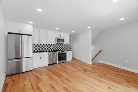 14 West 49th Street Bayonne NJ 07002