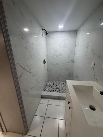 28 East 32nd Street Bayonne NJ 07002-0000