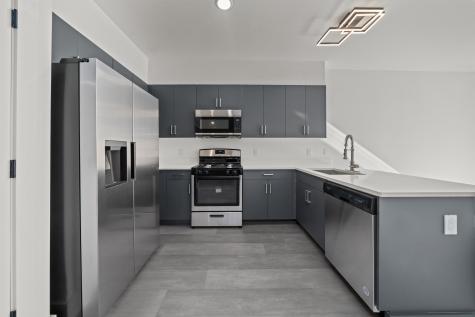 43-45 West 32nd Street Bayonne NJ 07002