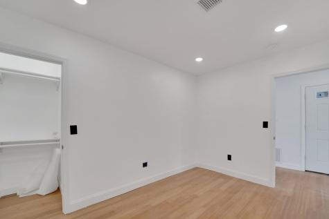 388 Broadway Bayonne NJ 07002