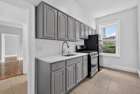 55 Corbin Avenue Jersey City NJ 07306-5650
