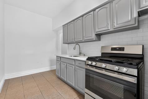 55 Corbin Avenue Jersey City NJ 07306-5650