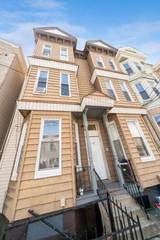 139 Hopkins Avenue Jersey City NJ 07306
