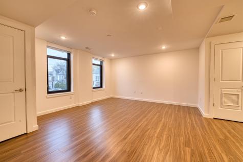 957 Broadway Bayonne NJ 07002
