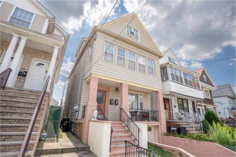 24 Edwards Court Bayonne NJ 07002