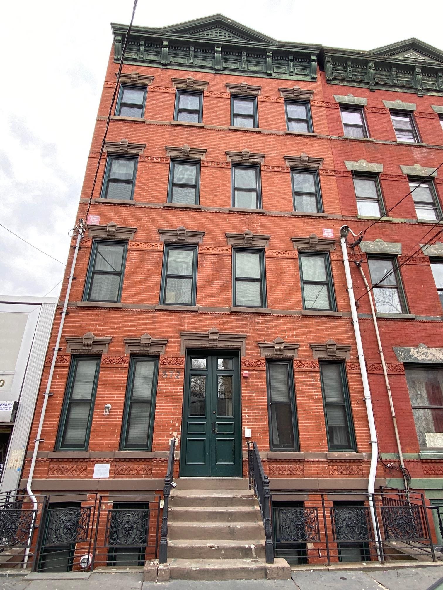 572 Jersey Avenue Jersey City NJ 07302