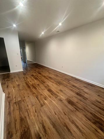 161 Cottonwood Street Jersey City NJ 07305