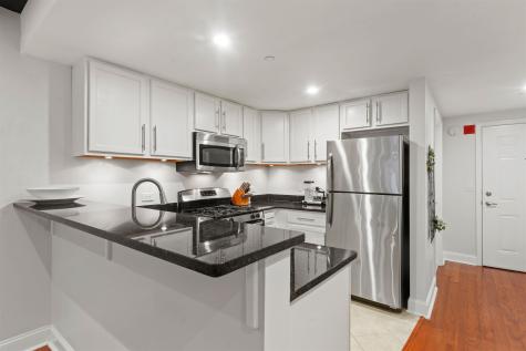 4301 Park Avenue Union City NJ 07087