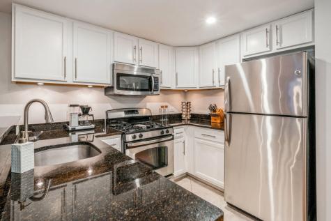 4301 Park Avenue Union City NJ 07087