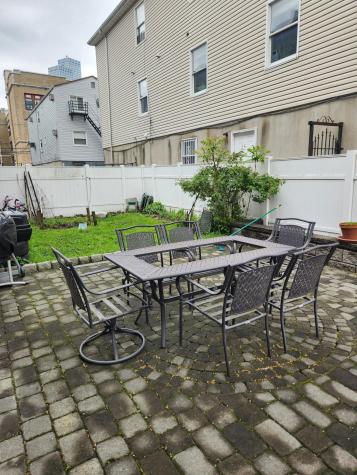 119 Oakland Avenue Jersey City NJ 07306