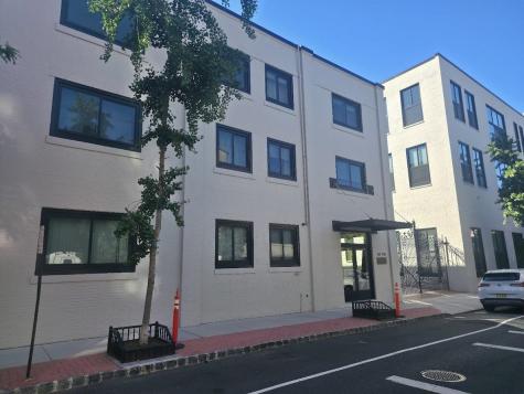 518-530 Gregory Avenue Weehawken NJ 07086