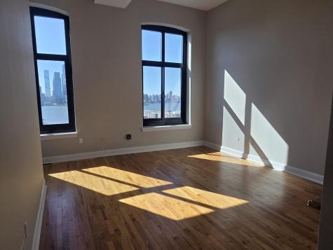 518-530 Gregory Avenue Weehawken NJ 07086