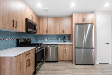 212 70th Street Guttenberg NJ 07093