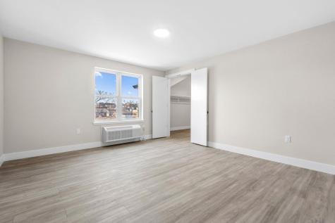 212 70th Street Guttenberg NJ 07093