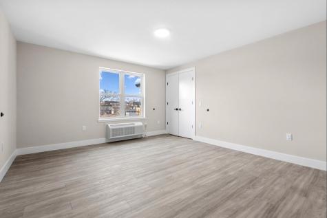 212 70th Street Guttenberg NJ 07093