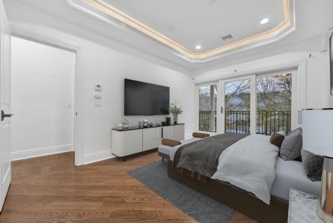 9 Marquis Court Edgewater NJ 07020