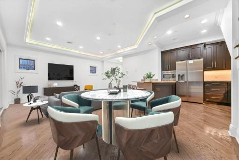 9 Marquis Court Edgewater NJ 07020