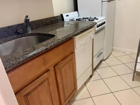 10 Huron Avenue Jersey City NJ 07306