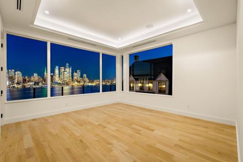 58 King Avenue Weehawken NJ 07086