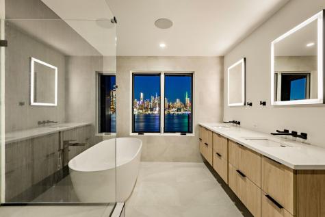 58 King Avenue Weehawken NJ 07086