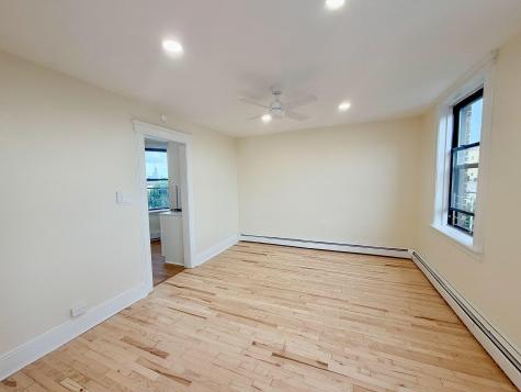 327 8th Street Union City NJ 07087