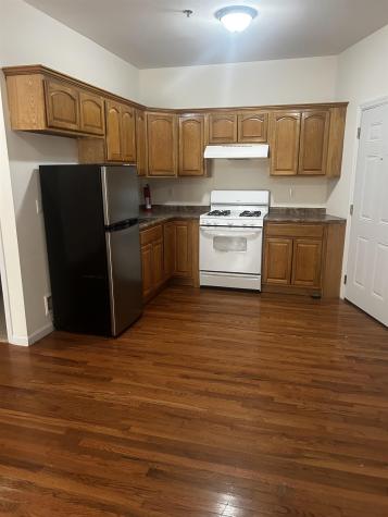 53 East 21st Street Bayonne NJ 07002