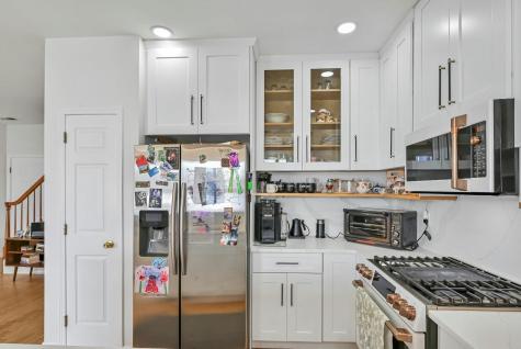 20 Lydia Drive Guttenberg NJ 07093