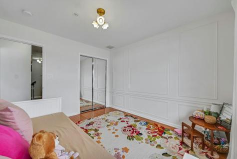 20 Lydia Drive Guttenberg NJ 07093