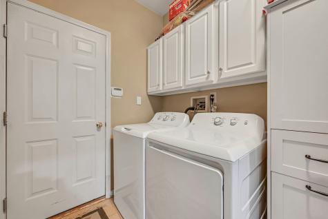 20 Lydia Drive Guttenberg NJ 07093