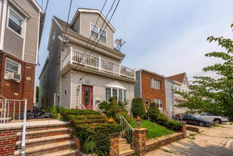 23 51st Street Bayonne NJ 07002