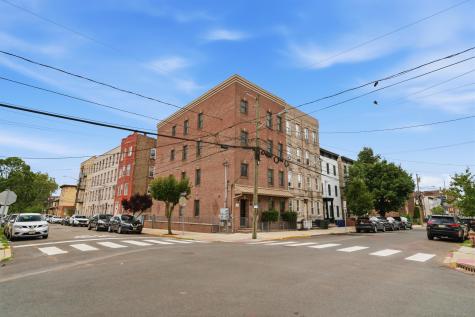 21 St Pauls Avenue Jersey City NJ 07306
