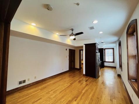 20 Erie Street Jersey City NJ 07302-4702