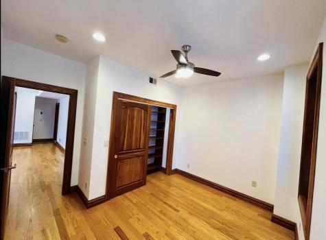 20 Erie Street Jersey City NJ 07302-4702