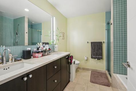 915 Hudson Park Edgewater NJ 07020